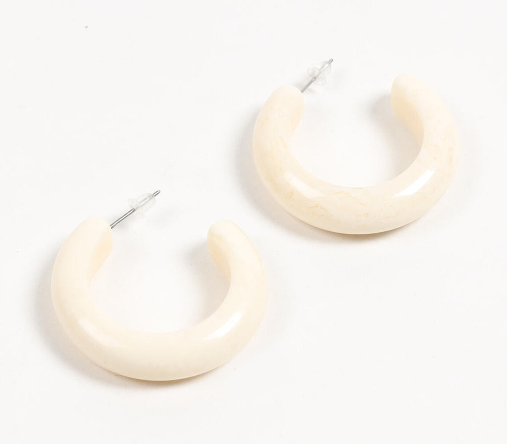 Anza Mini Hoop Earrings In Marble White Resin | THE SF STORE | SilkFred US